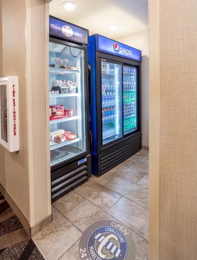 Cobblestone Inn & Suites - Brookville Экстерьер фото