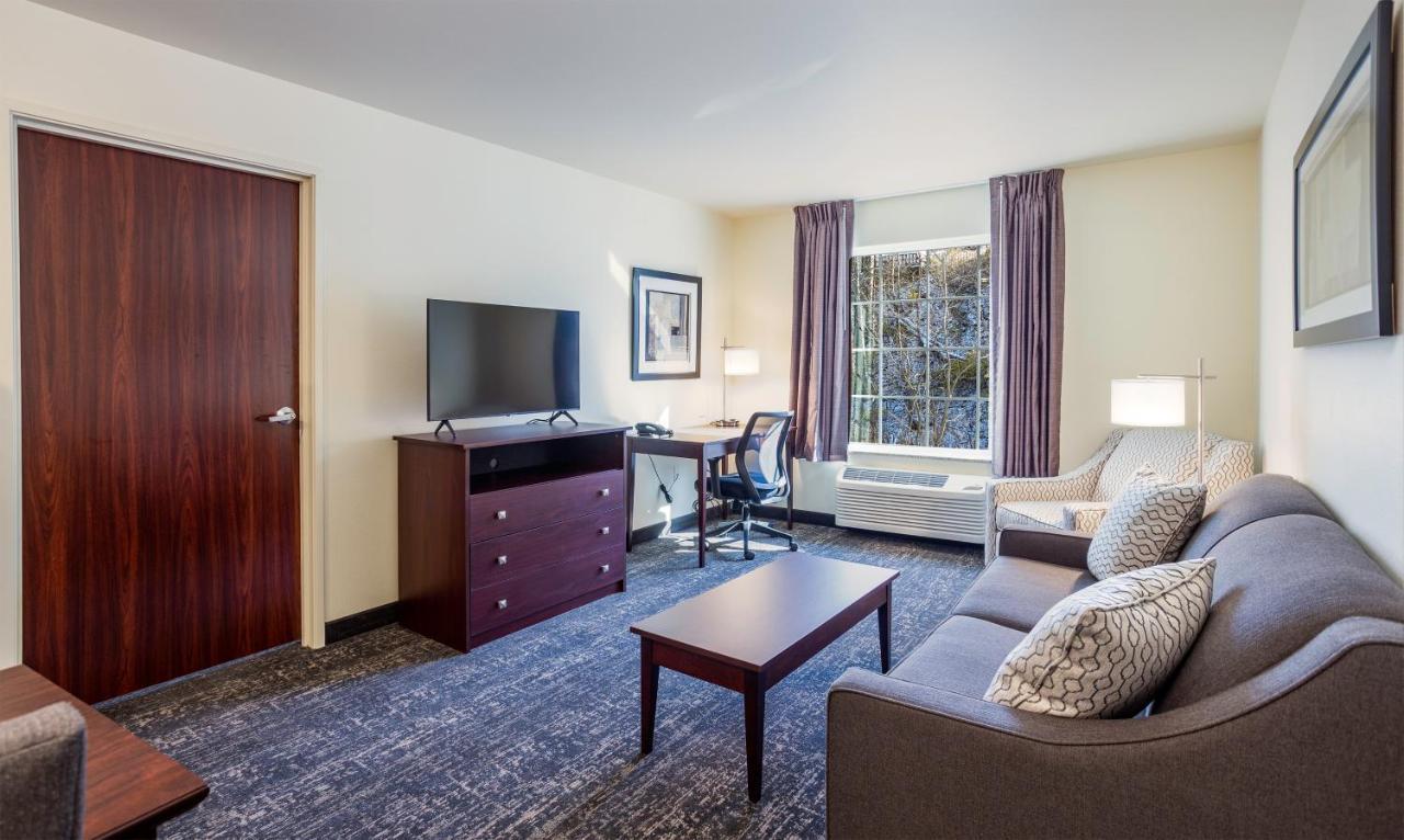 Cobblestone Inn & Suites - Brookville Экстерьер фото